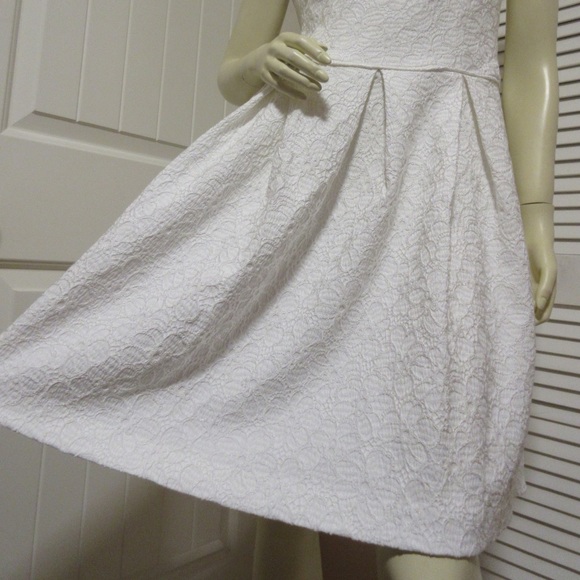 NWT American Living Womens White A-Line Sheath Dress Size 10 Sleeveless Pleated - Picture 4 of 8